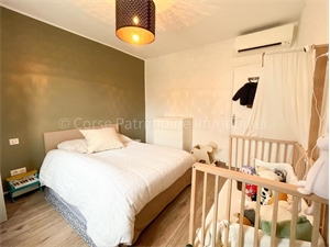 appartement renove à la vente -   20137  PORTO VECCHIO, surface 70 m2 vente appartement renove - UBI470905394
